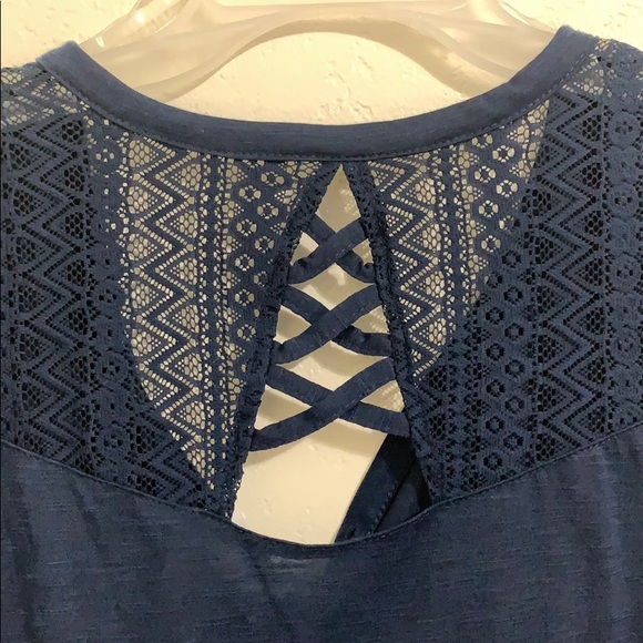 Blouse - Picture 3 of 4